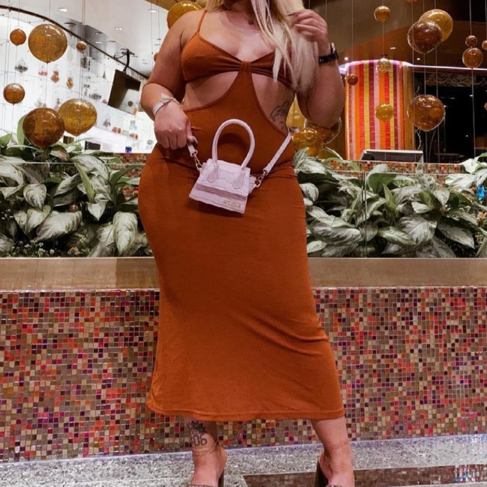 Vacation Cutout Midi Dress